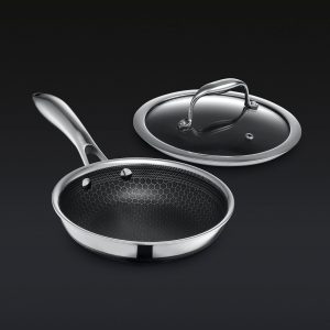 Hybrid Fry Pan with Lid. 7
